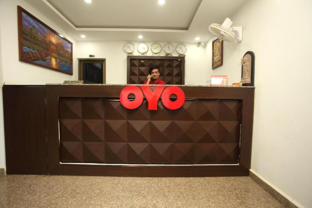 Oyo 525 Hotel Aloka Inn Rummindei Esterno foto