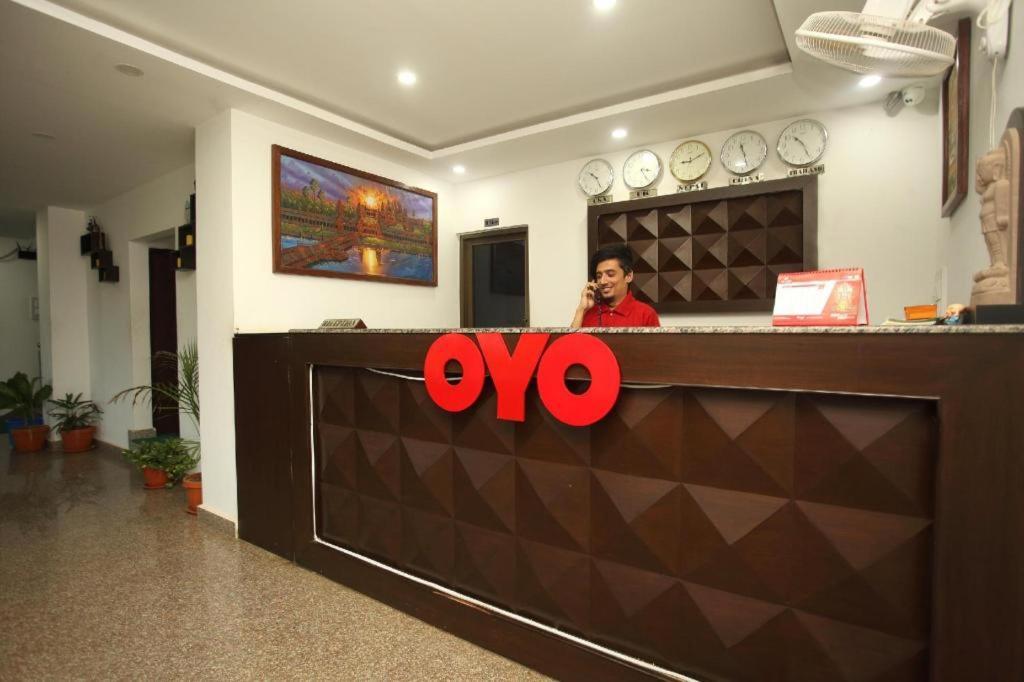 Oyo 525 Hotel Aloka Inn Rummindei Esterno foto